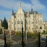 Gaudi
