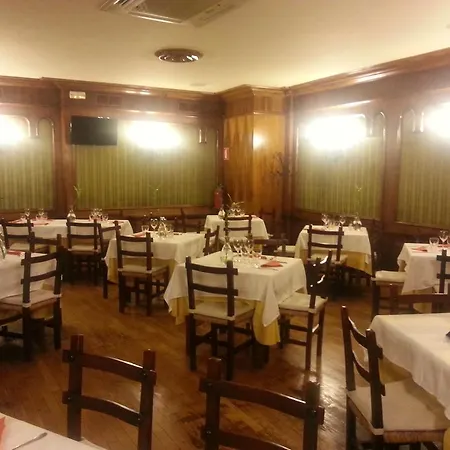 호텔 Gaudi 아스토르가