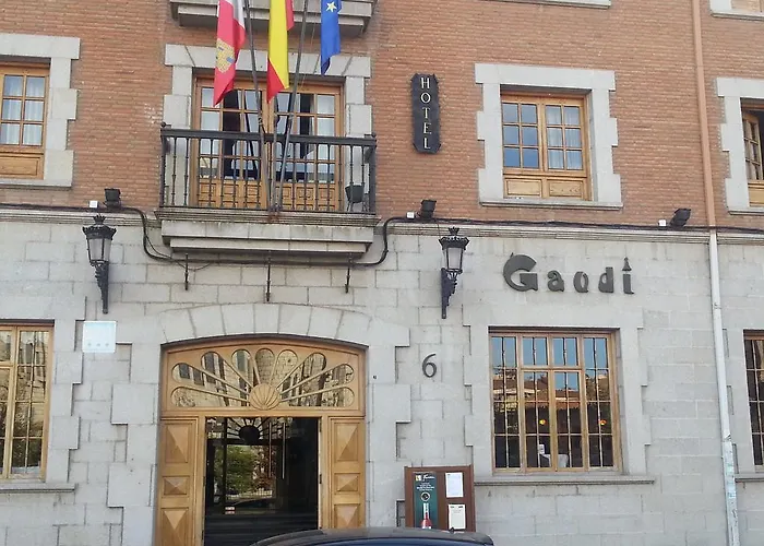 Hotel Gaudi 3*
